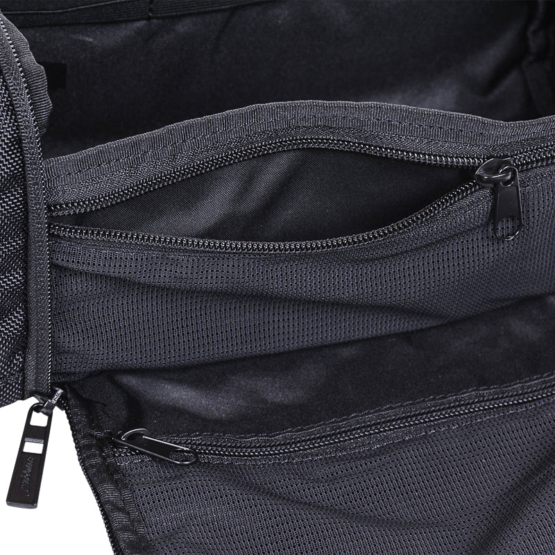 TITLEIST Players Hanging Toiletries Bag (Black/Red)
