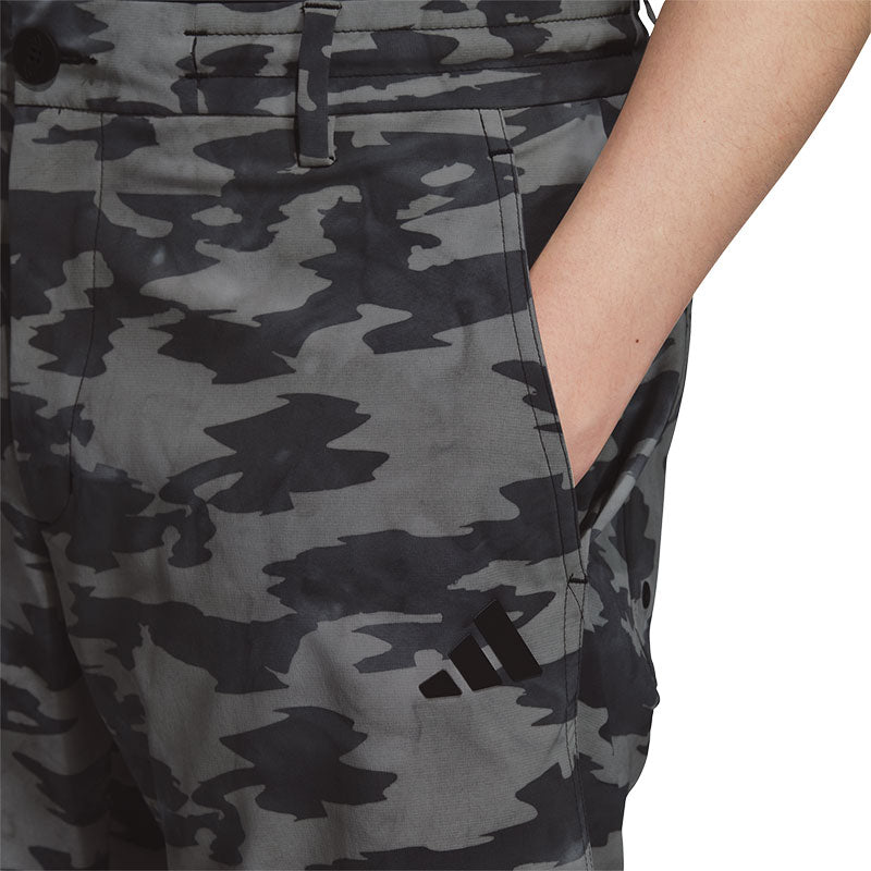 ADIDAS Allover Print Men'a Shorts (Black)