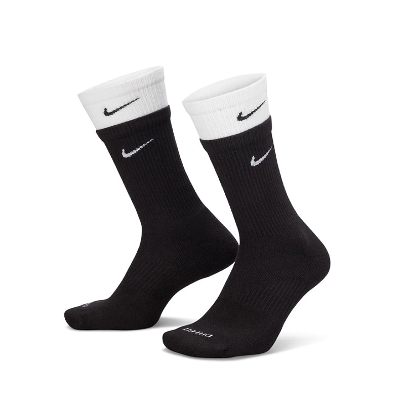 NIKE Everyday Plus Cushioned Socks (Black/White)