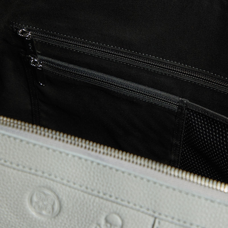 GFORE Embossed Skull & Tees Leather Weekender (Nimbus)
