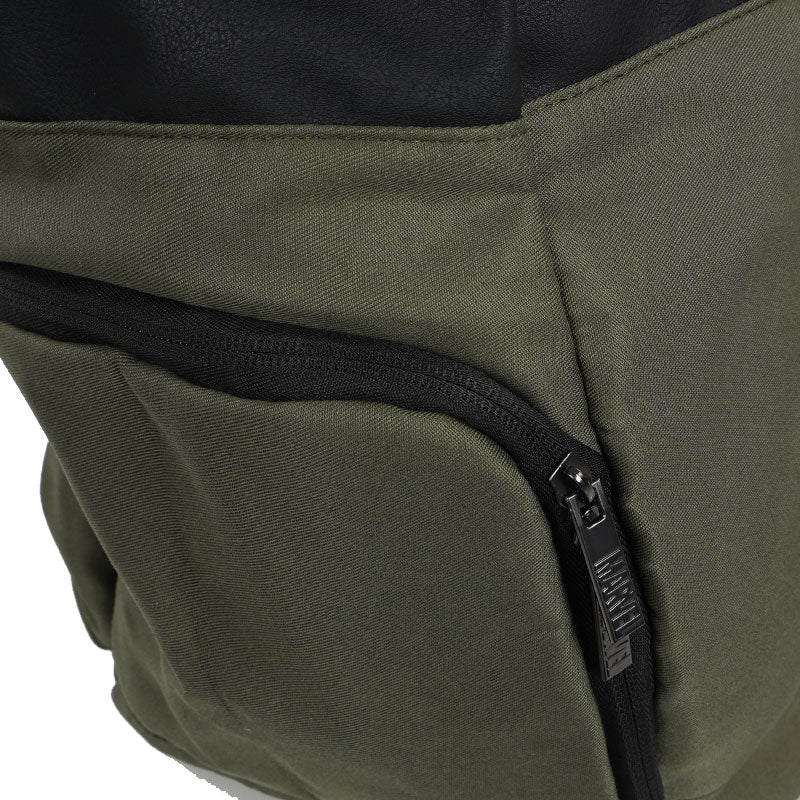 DISNEY Marvel Duffle Bag (Brown)