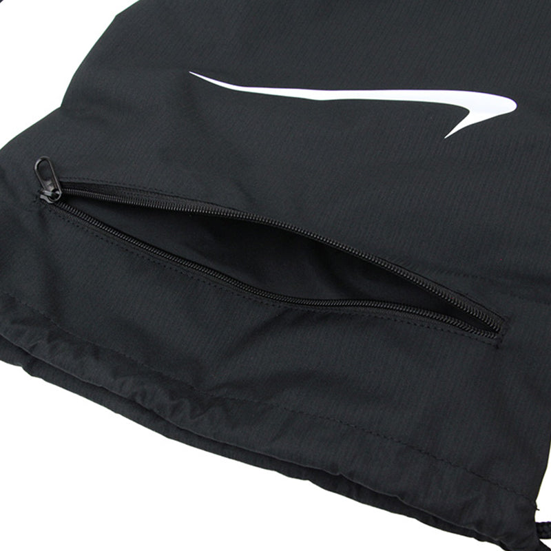 NIKE Brasilia 9.5 Sackpack (Black/Black/White)