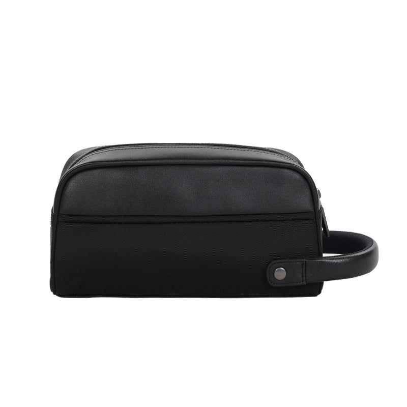 TITLEIST Professional Small Dopp Kit (Black)